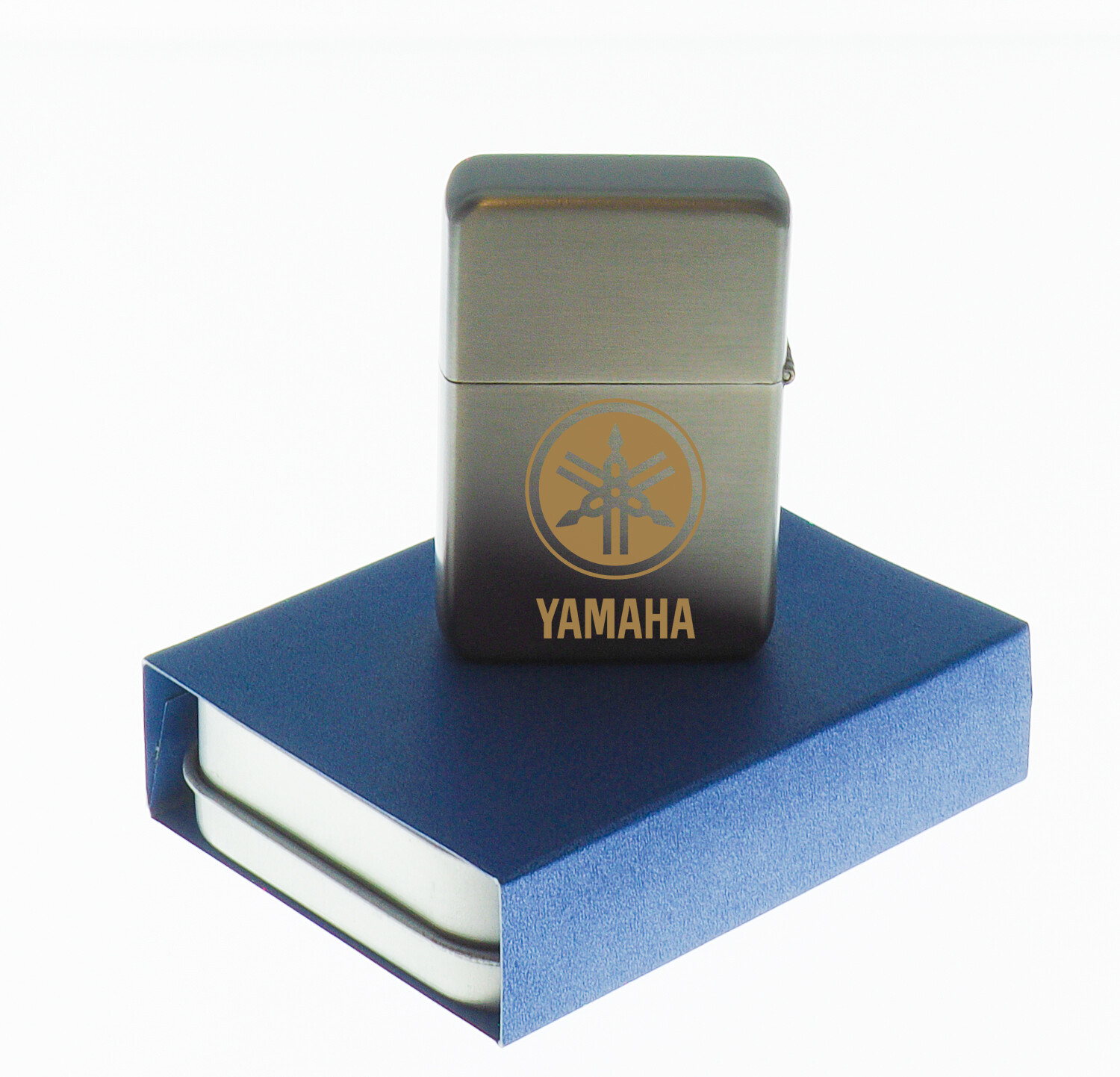 YAMAHA RD56 GP Team ZIPPOライター zippo YAMAHA RD56 GP TEAM 三角カン付き 1999年製造 - zippo