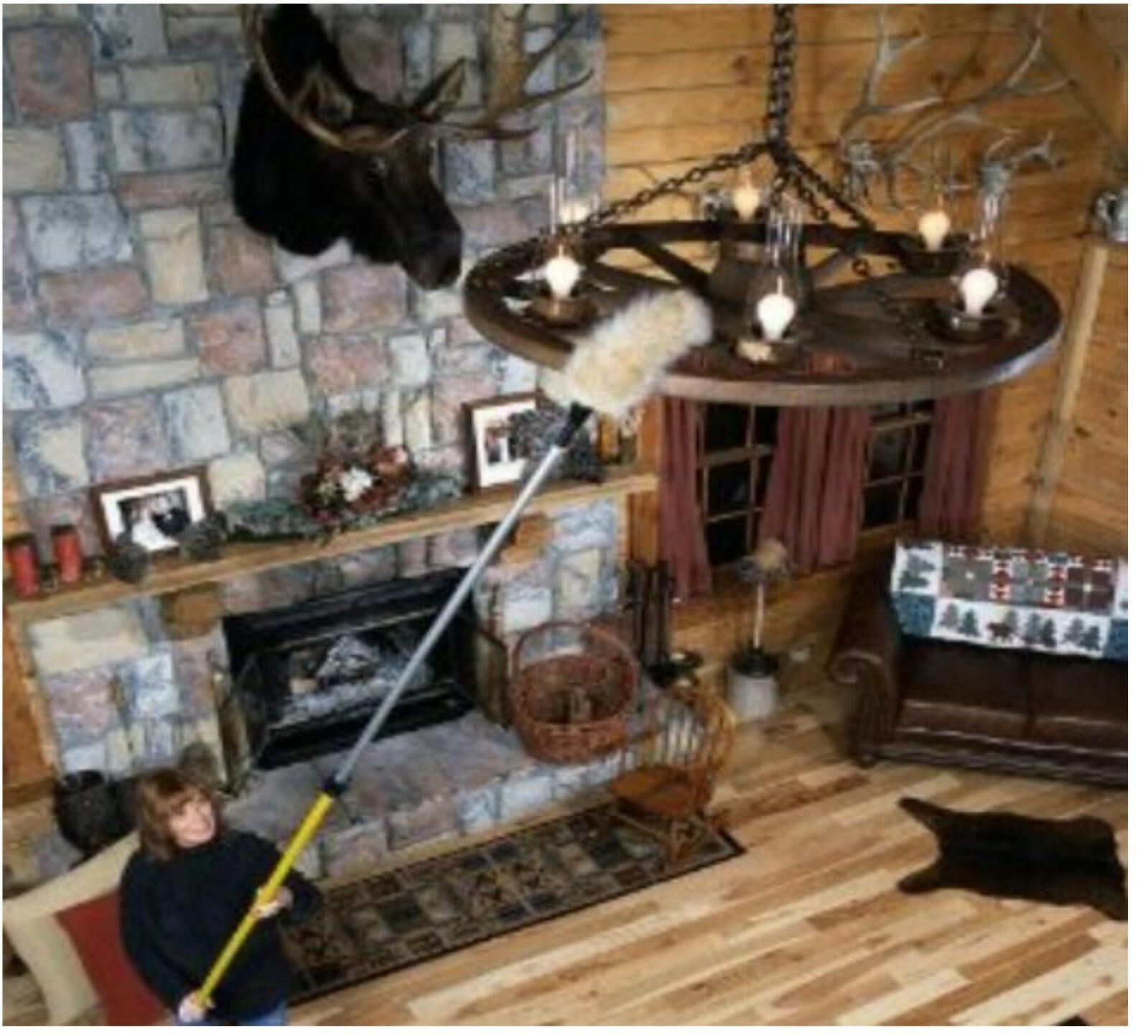 Paint Roller Extension Pole Adjustable Comfort Grip Stain Window Clean Dust Wand