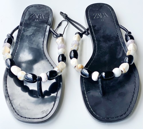 ZARA クリスタル装飾 黒 サンダル 36\24 ZARA クリスタル装飾 黒 サンダル 36 - メルカリ