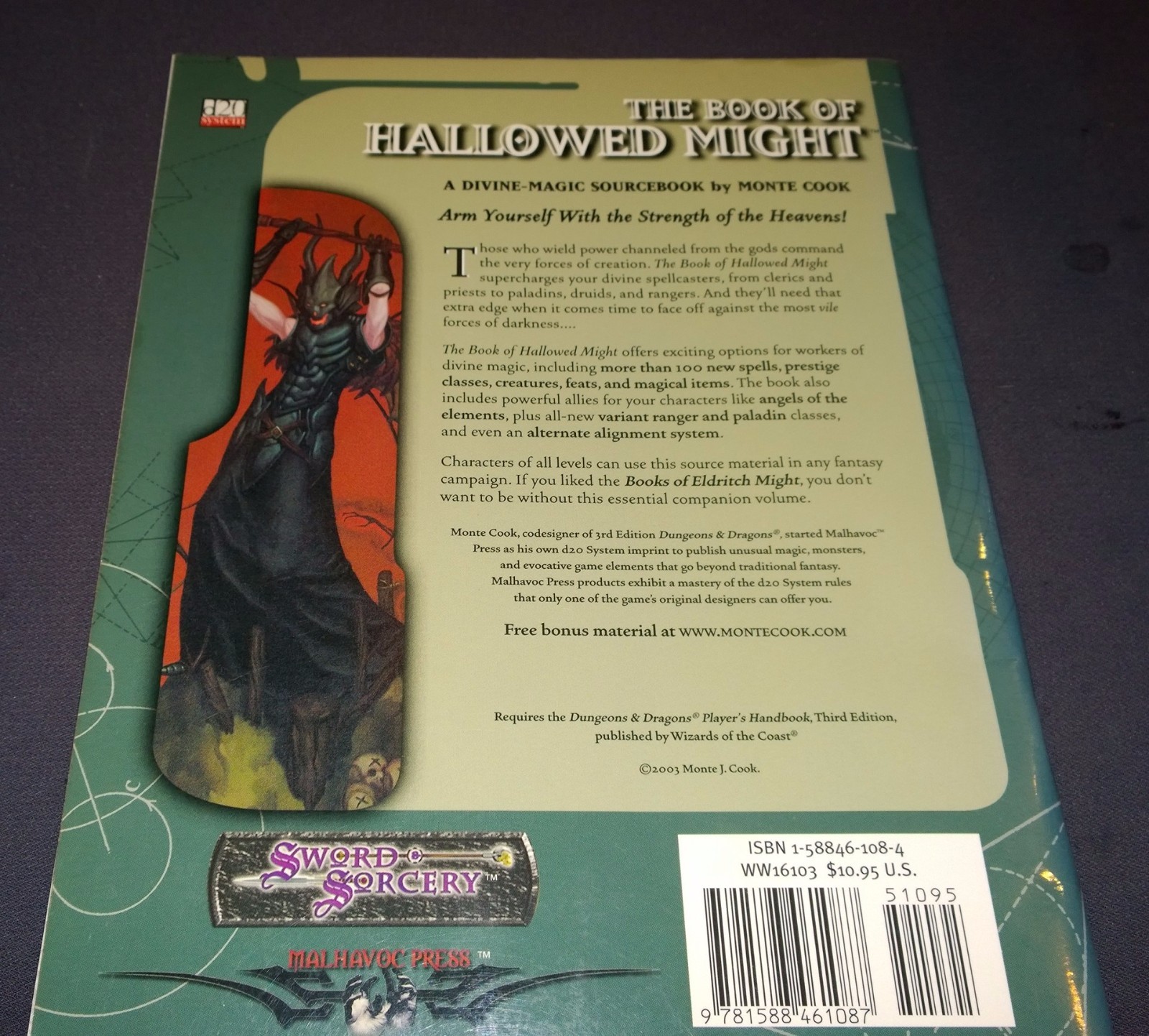 Swords and Sorcery d20 the book of hollowed might Malhavoc press