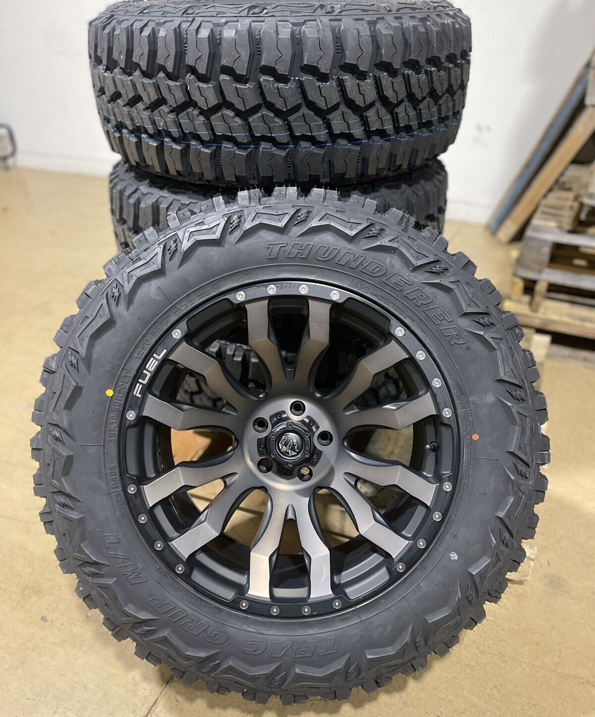 w074 (6.8×) 4 20x10 Fuel D674 Blitz Black Wheels Rims 35