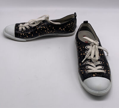 Prada Womens Black Leather Laser Cut Lace Up White Cap Toe