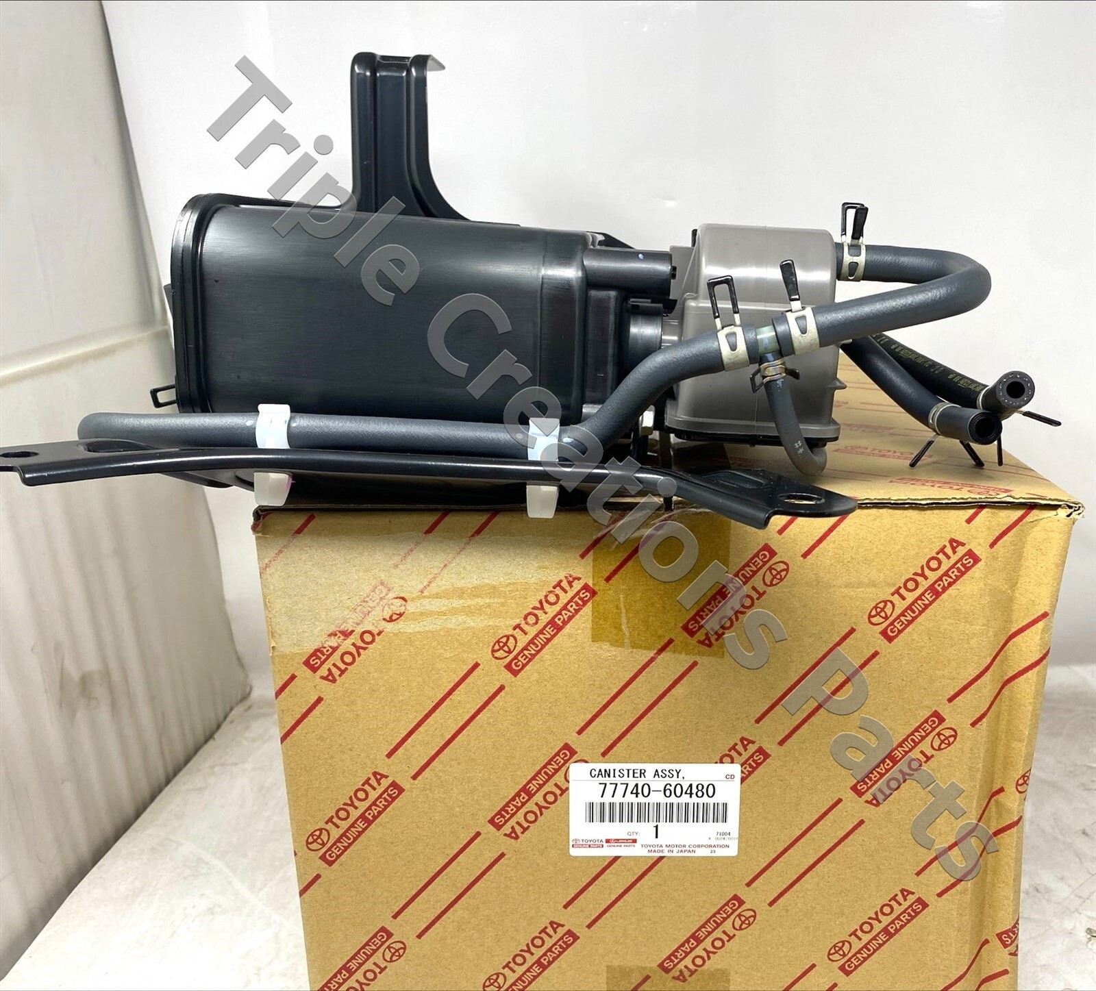 西 17801-67040 TOYOTA GENUINE ELEMENT SUB-ASSY, AIR CLEANER