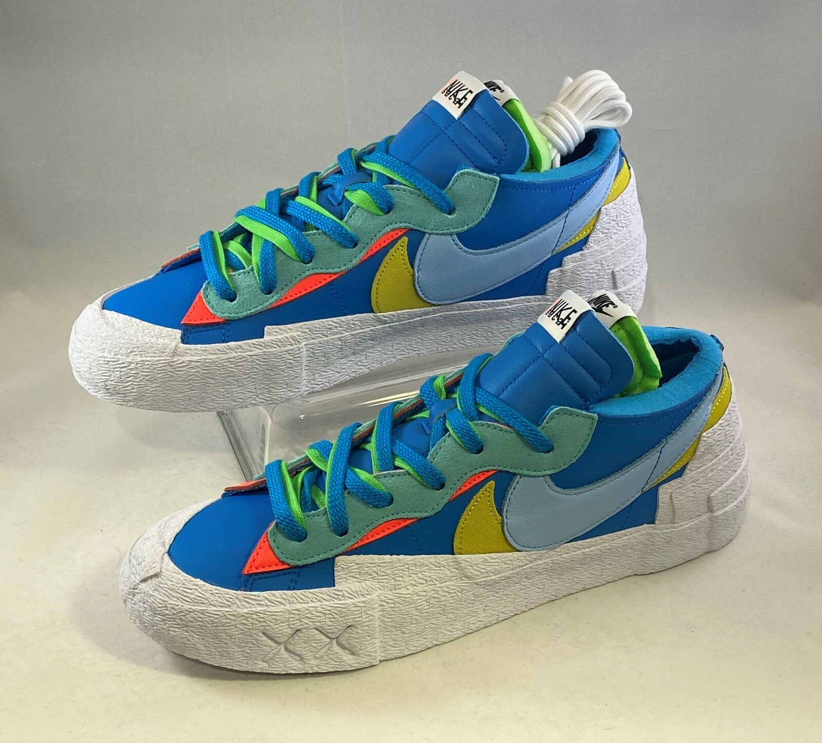 NIKE Blazer Low x Sacai x KAWS NIKE Blazer Low x Sacai x KAWS