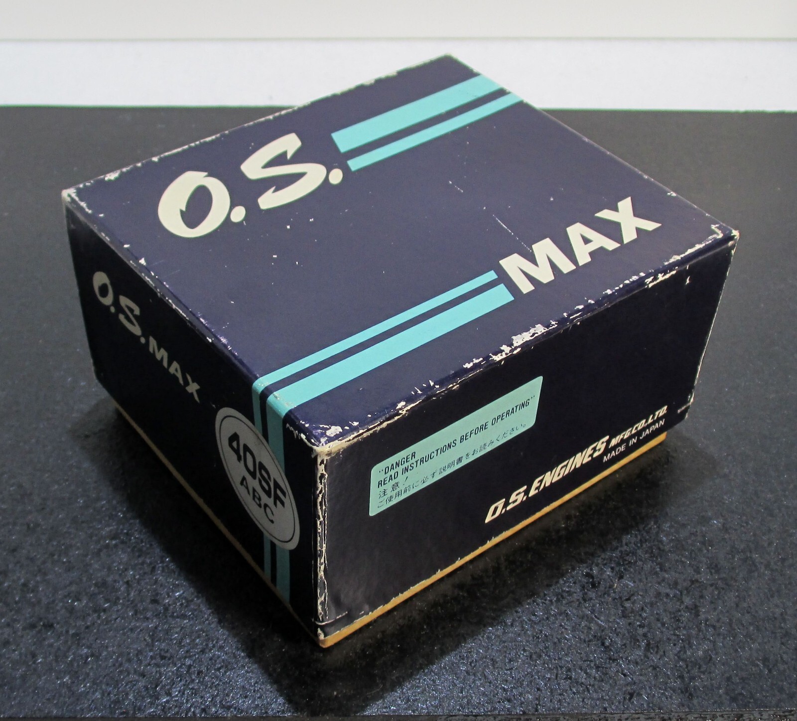 Ｏ.S.MAX O.S. MAX-40RC 6.49cc 2 cycle glow engine with muffler for R