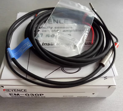 NEW KEYENCE EM-030P Proximity Switch Sensor