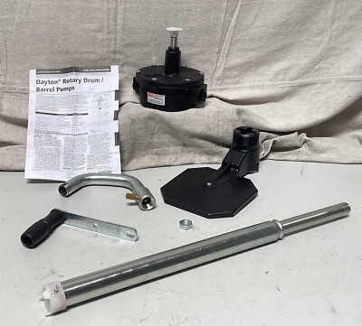 DAYTON 5UWH2 Hand Operated Drum Pump Rotary 2,000 SUS Viscosity NPT