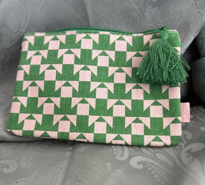 IPSY GLAM BAG  **NEW**
