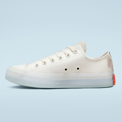 Do leather converse stretch deals
