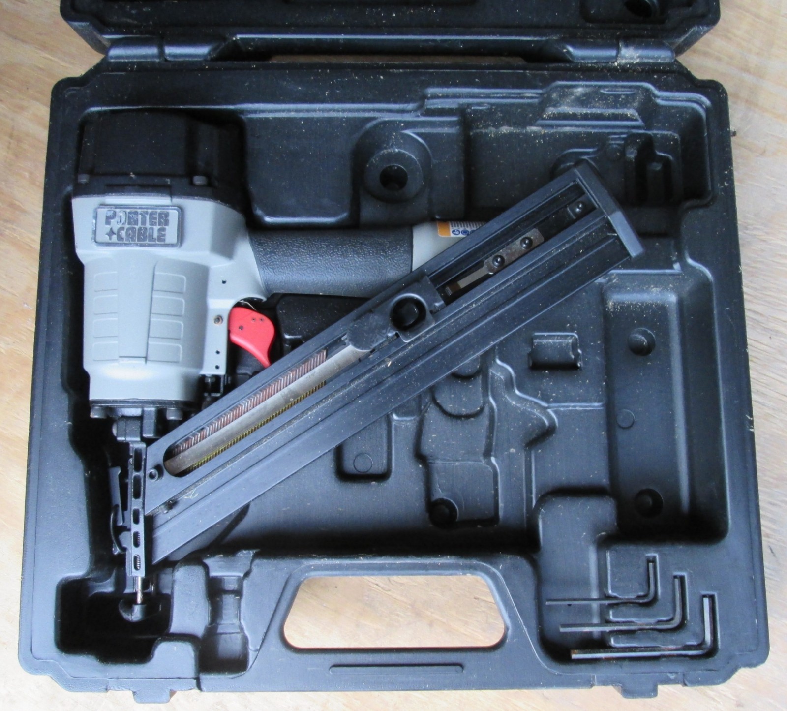 Porter Cable Round Head Framing Nailer Finish Nailer & Side Stack Air Compressor
