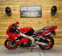 Kawasaki ZX-R 636 Ninja / 2002 model / covered 31.9k 