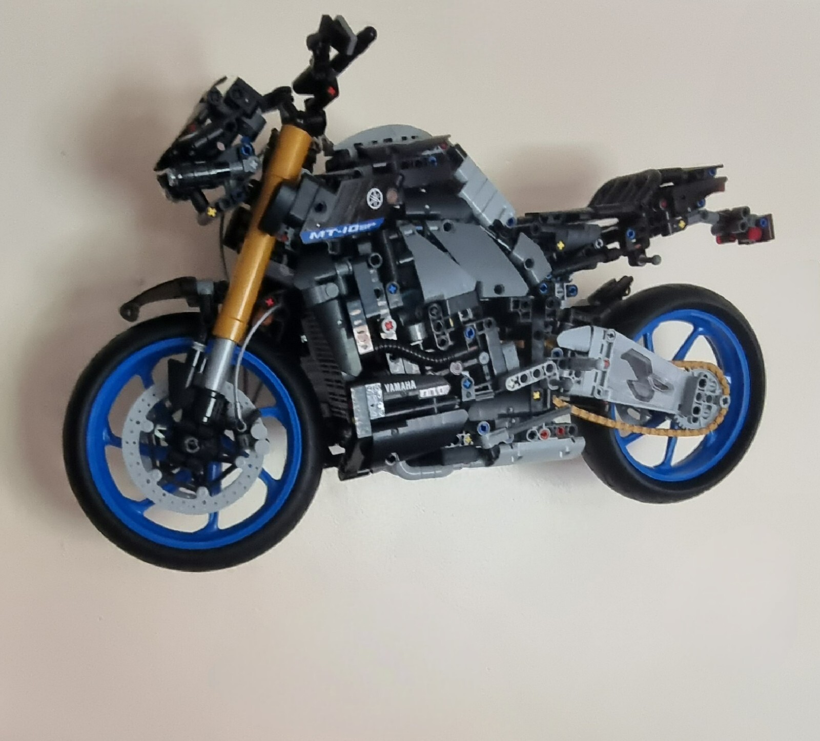 ビュイックブリキYAMAHAレゴ Lego Technic YAMAHA MT-10sp Wall Bracket Mount | eBay