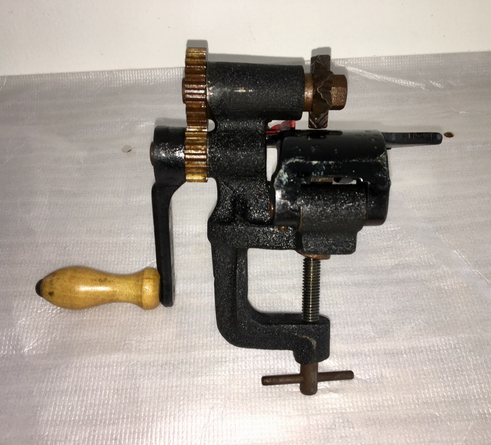 Antique Vintage Pinking Machine COLUMBUS Coated Fabrics Corp Cast Iron