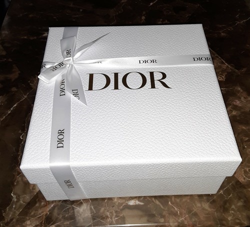 Christian Dior 漆器重箱 3段 リボンデザイン Christian Dior 漆器重箱 3段 リボンデザイン