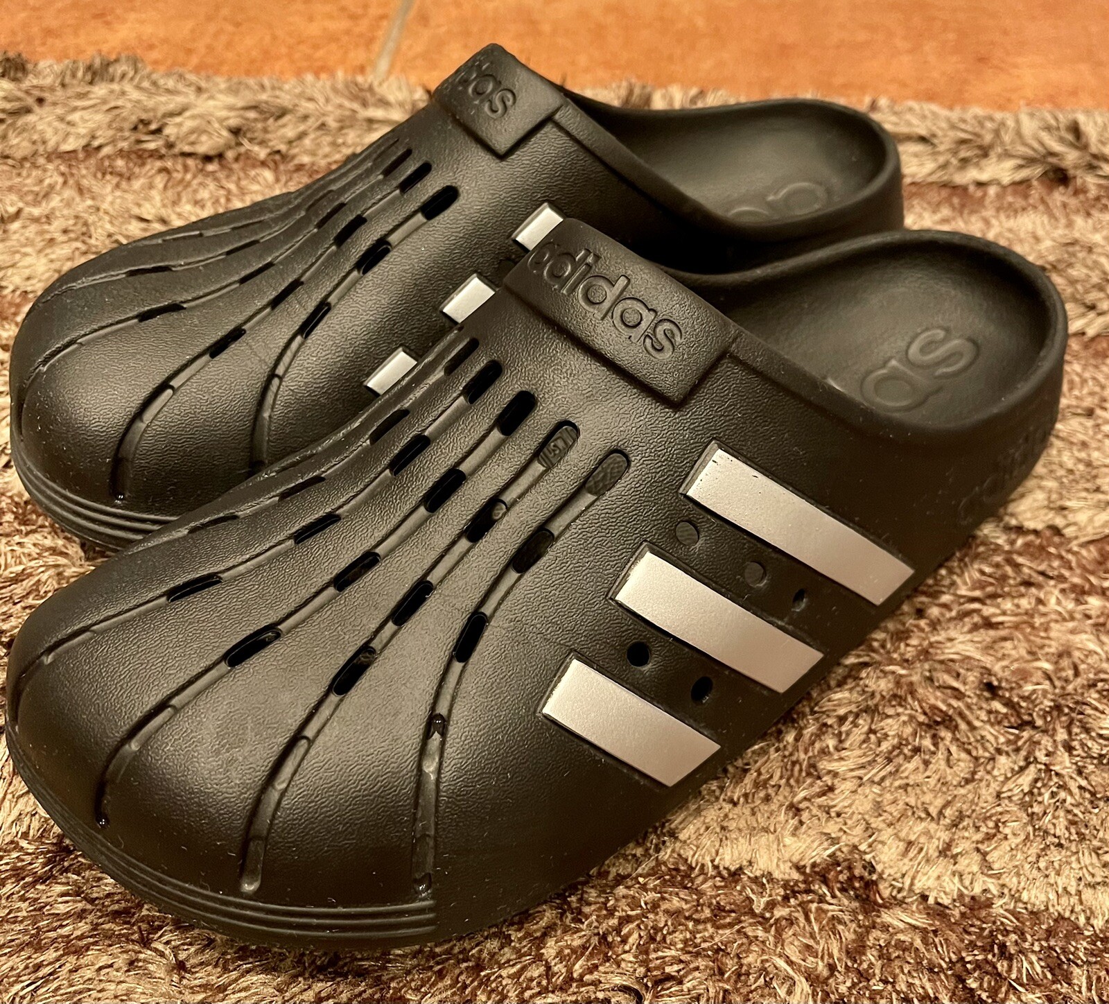 New Adidas Adilette Clogs Core Black 