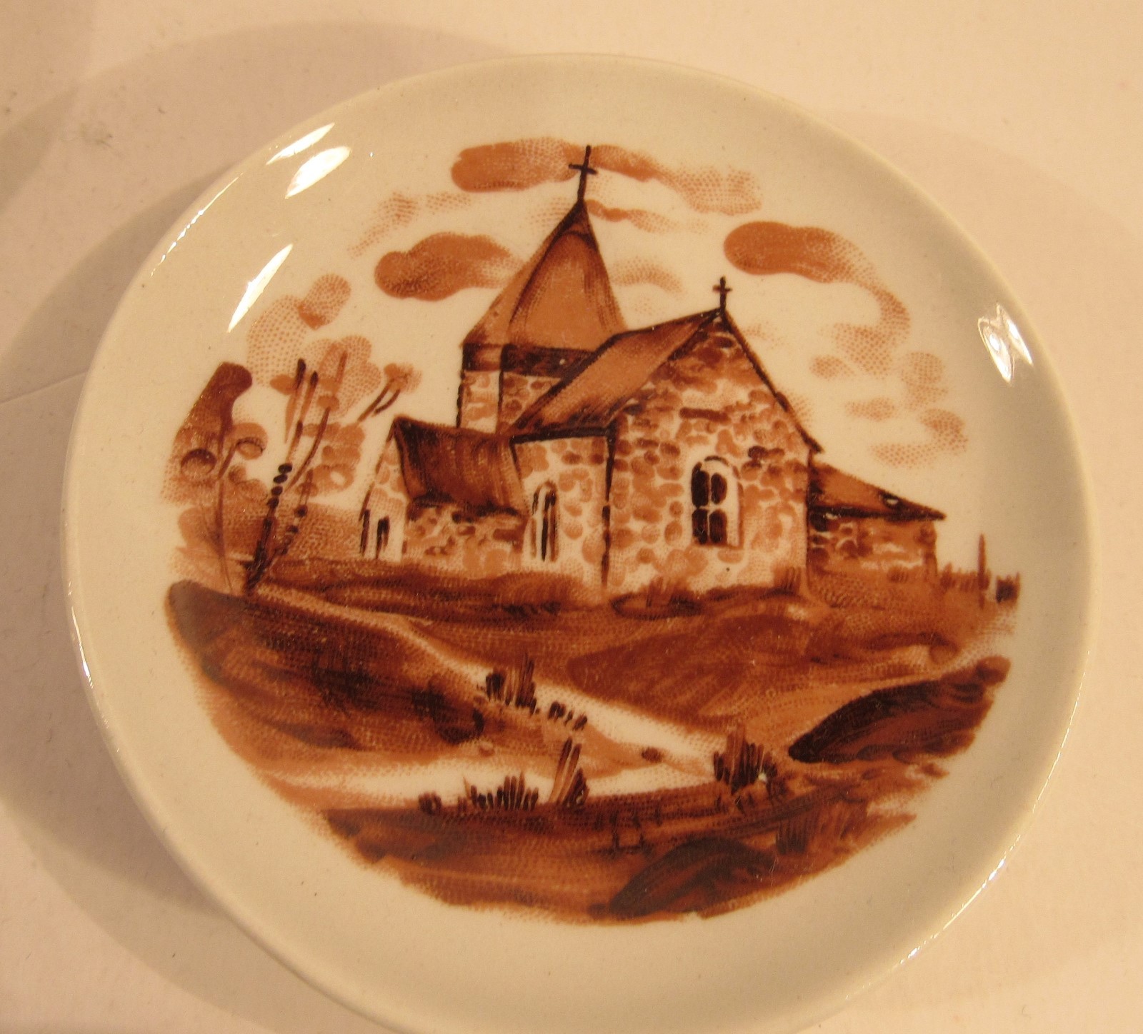 ARABIA Small Decorative Plates Made in Finland 3 1/4
