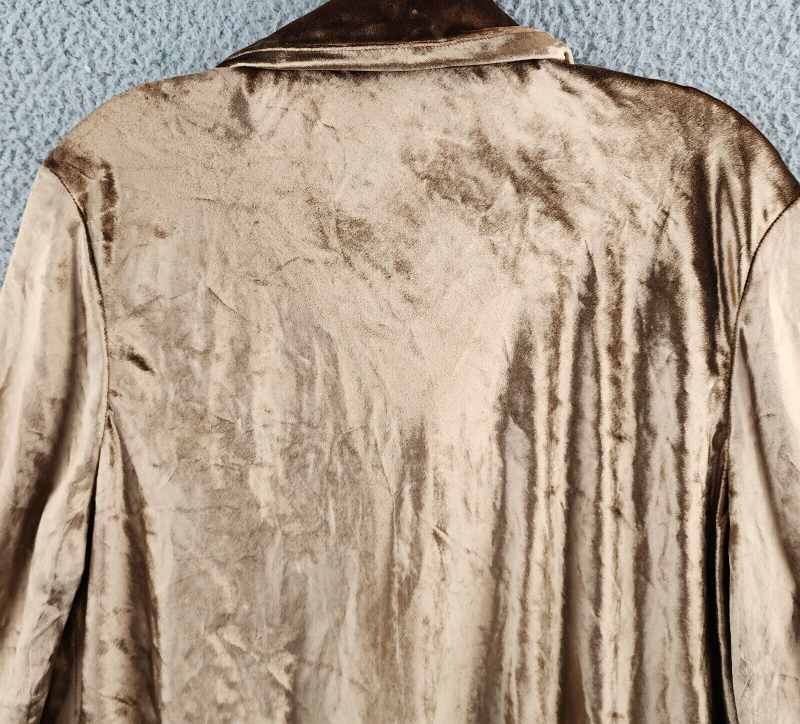 Vince Velvet Silk Blend Button Up Shirt Women's XL Gold Shadow Cuff Long Sleeve - Picture 16 of 17