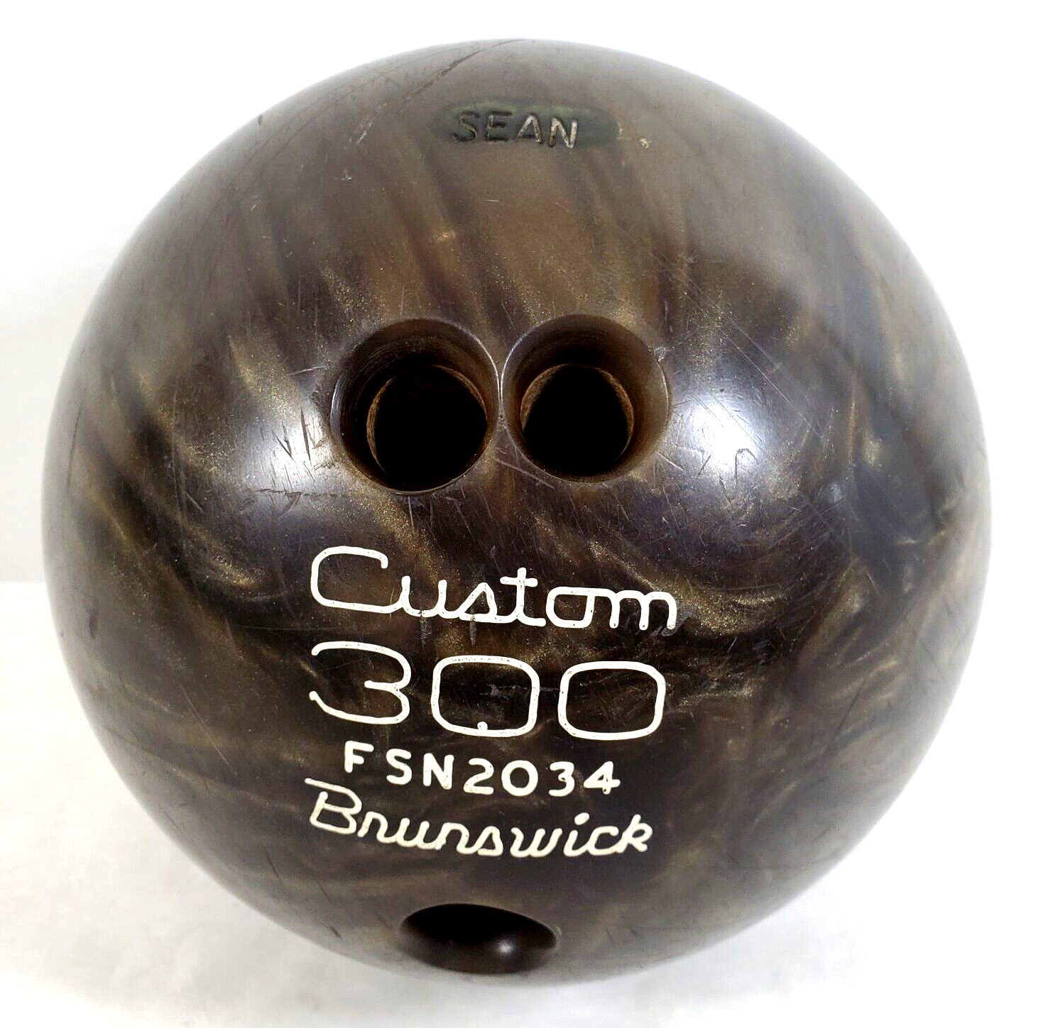 Brunswick  Custom 300 Bowling Ball Drilled 15 lbs. 9 oz. Brown Metallic Swirl