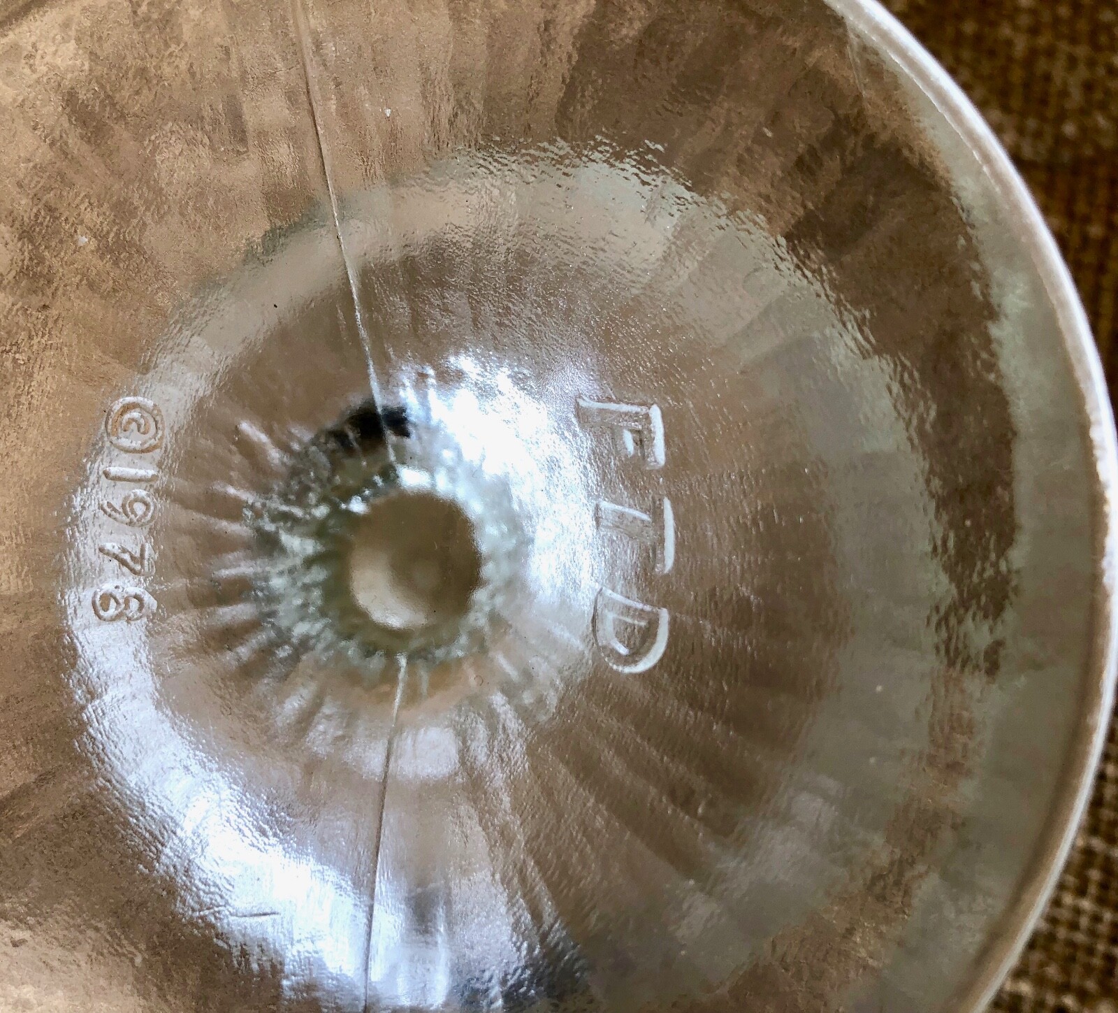 Vintage 1978 FTD Frosted Glass Oak Leaf Vase Planter Candy Dish Compote 6