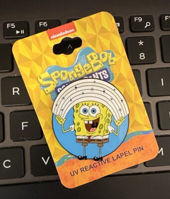 NEW ON CARD! Sponge Bob Square Pants Color Changing Metal Enamel Pin!