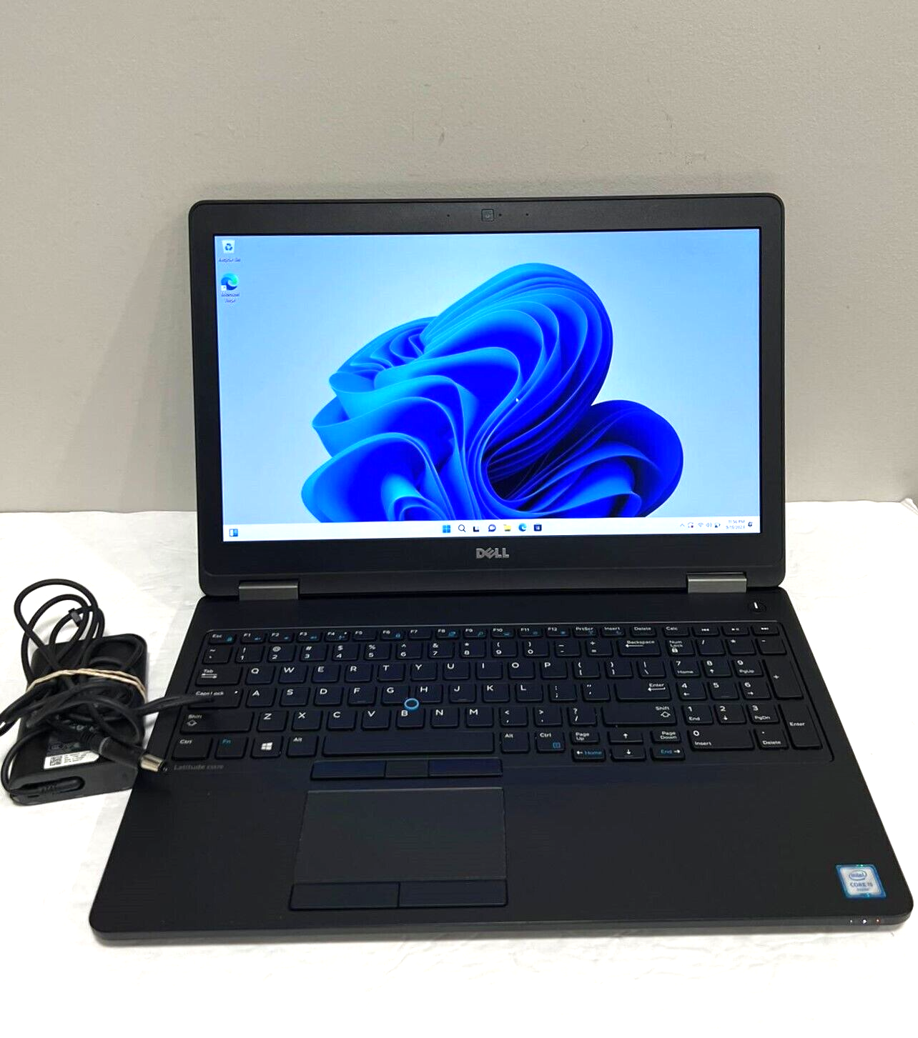Windowsノート本体 DELL Latitude E5570 i5 Win11 4GB SSD128 Amazon.com: Dell Latitude E5570 Business Laptop | Intel Core