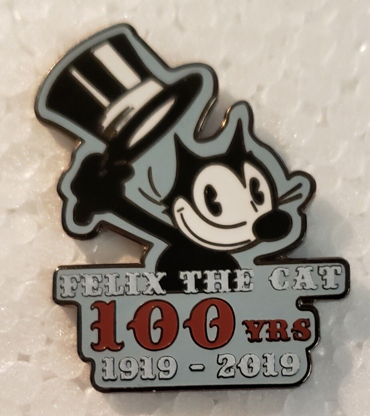 FELIX THE CAT 100TH ANNIVERSARY 1919-2019 PIN LTD ED. OF 500 FELIX THE CAT 100TH ANNIVERSARY 1919-2019 PIN LTD ED. OF 500