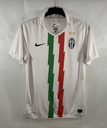 Juventus Away Football Shirt 2010/12 Adults Small Nike D515