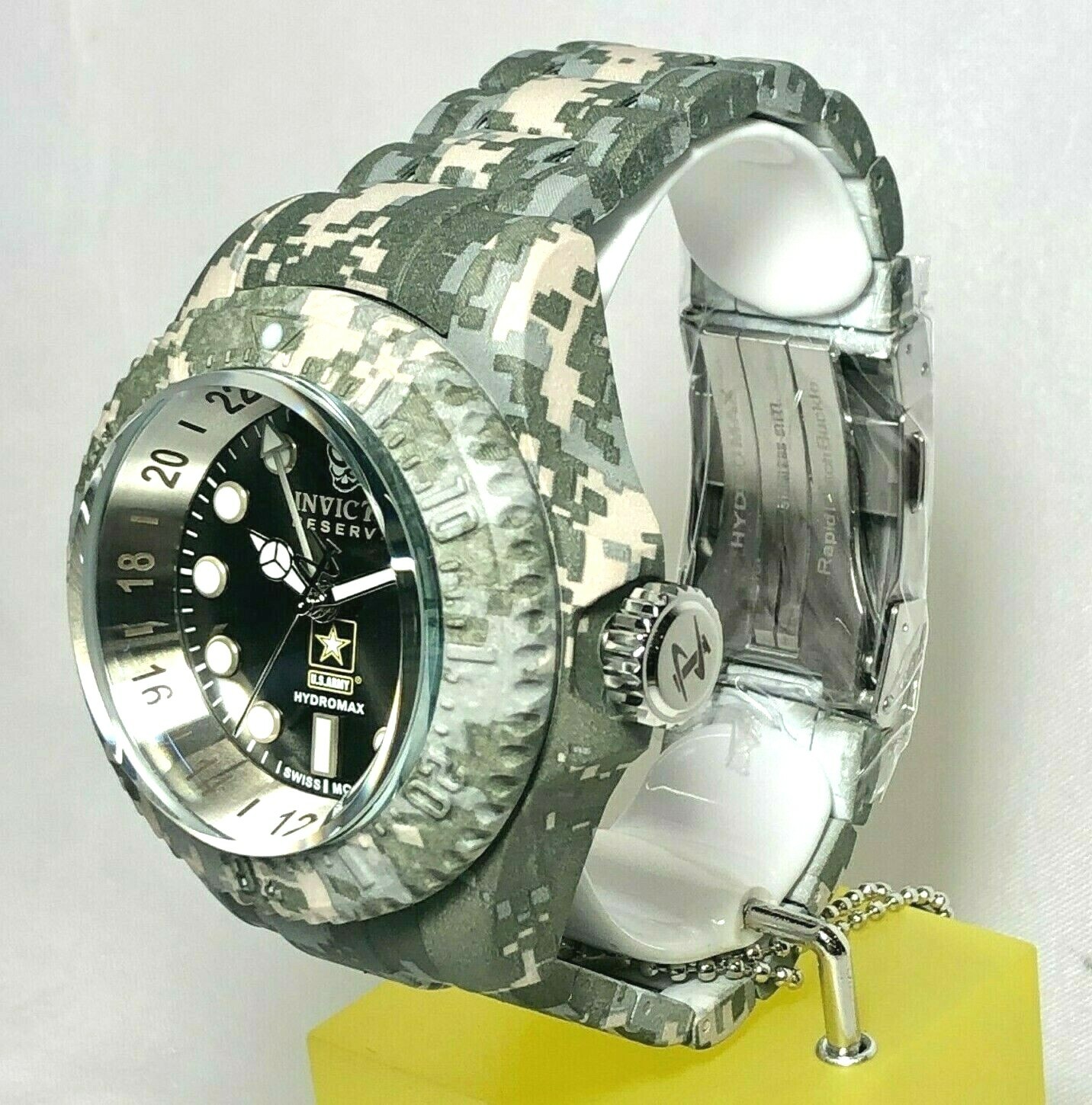 Pre-owned Invicta 34577 Army Men's 52mm Green Hydromax Quartz Gmt Hydroplated Braclt Watch
