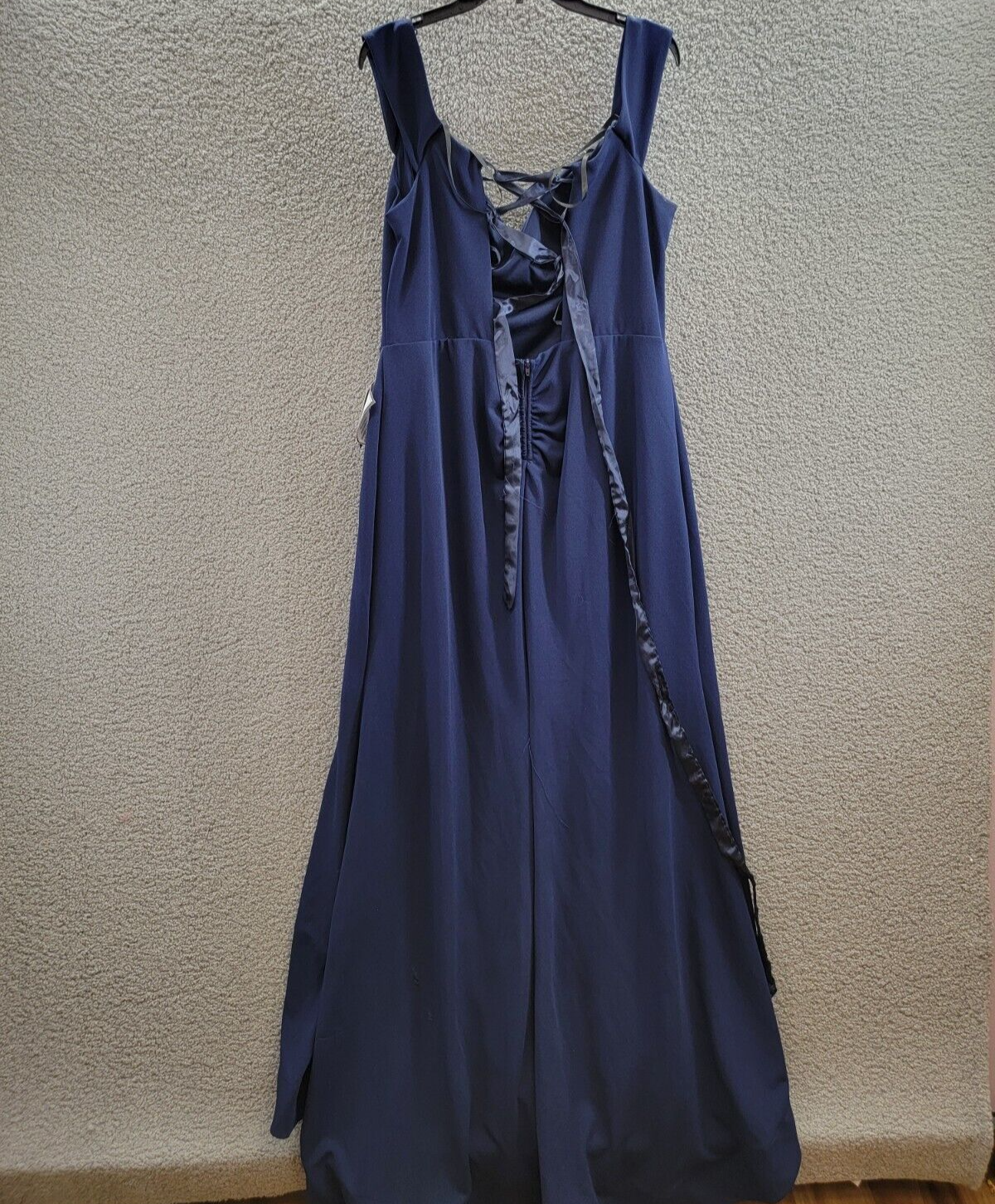 B. Darlin Off-The-Shoulder Lace-Up Gown Juniors 22W Navy Sweetheart Back Zip - Picture 10 of 15