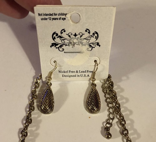 Yellow and Black Patterned Necklace and Earrings Brand New Stand Out as Unique
