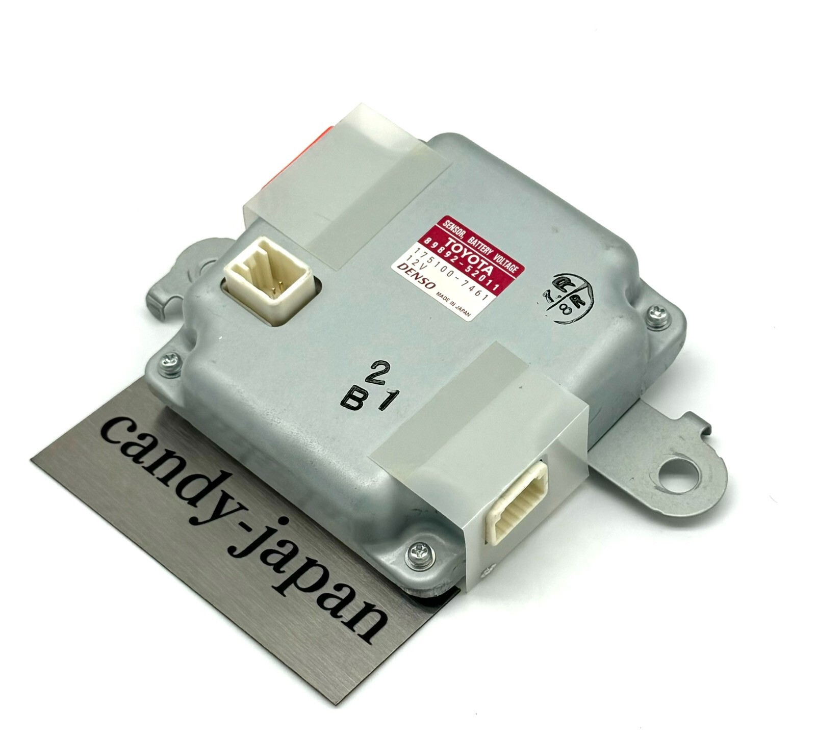 TOYOTA バッテリー電圧センサー DENSO 89892-30040 s-l400.jpg