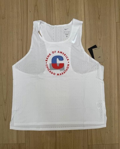 Nike Chicago Marathon 2023 タンクトップ M NWT Nike Chicago Marathon 2023 AeroSwift Running Singlet