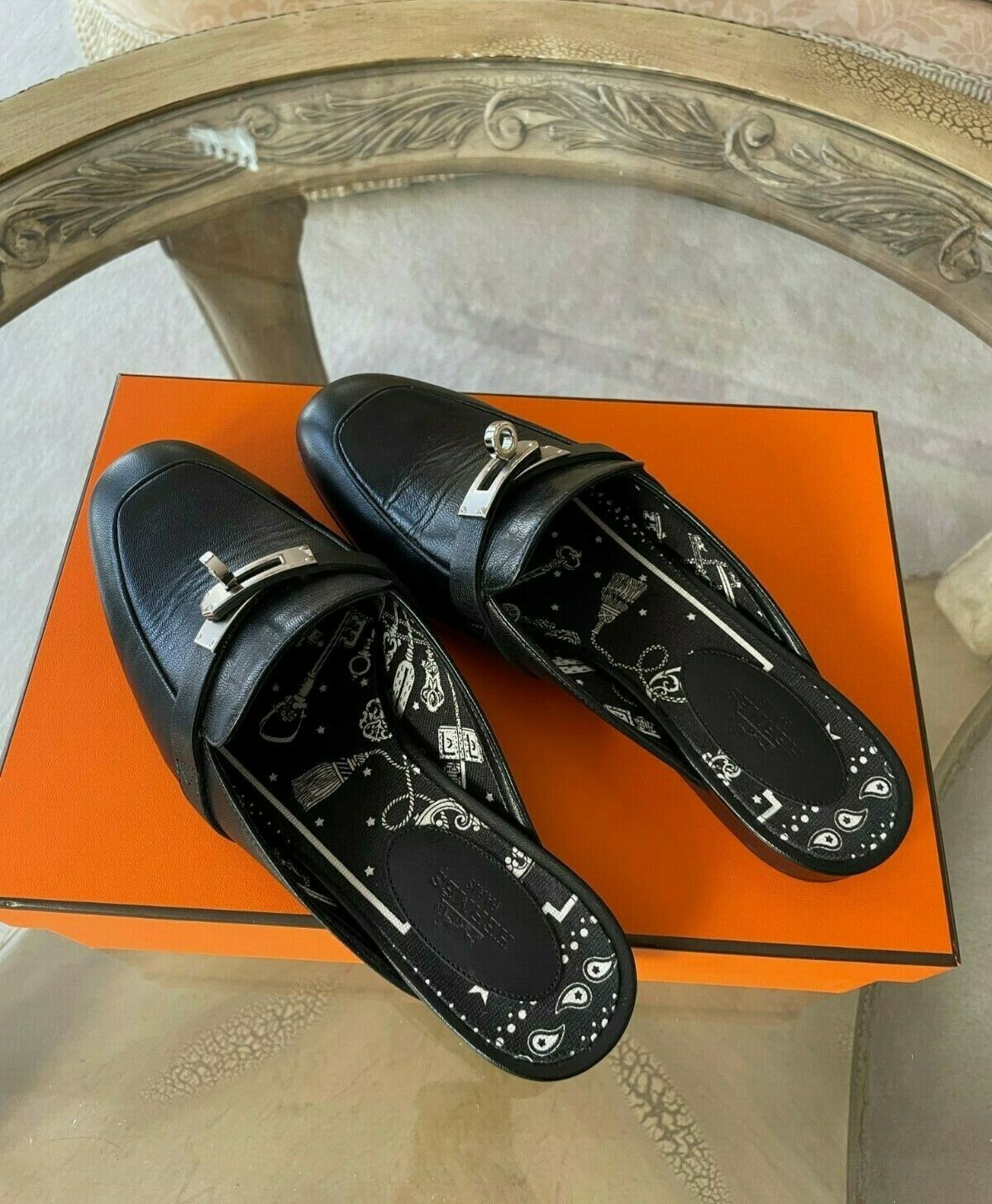 最終価格‼️HERMES オズ　黒　37 最終価格‼️HERMES オズ 黒 37 最終価格‼️HERMES オズ黒37