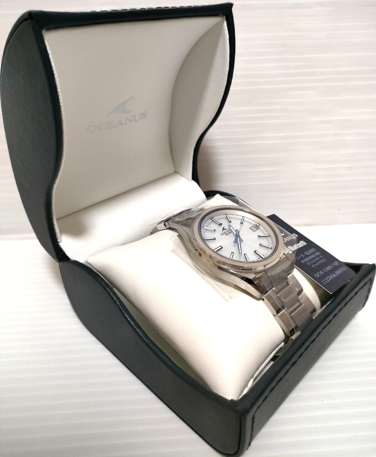 Pre-owned Casio Oceanus Ocw-t200s-7ajf White Dial Elegant Bluetooth Solar Men White Watch