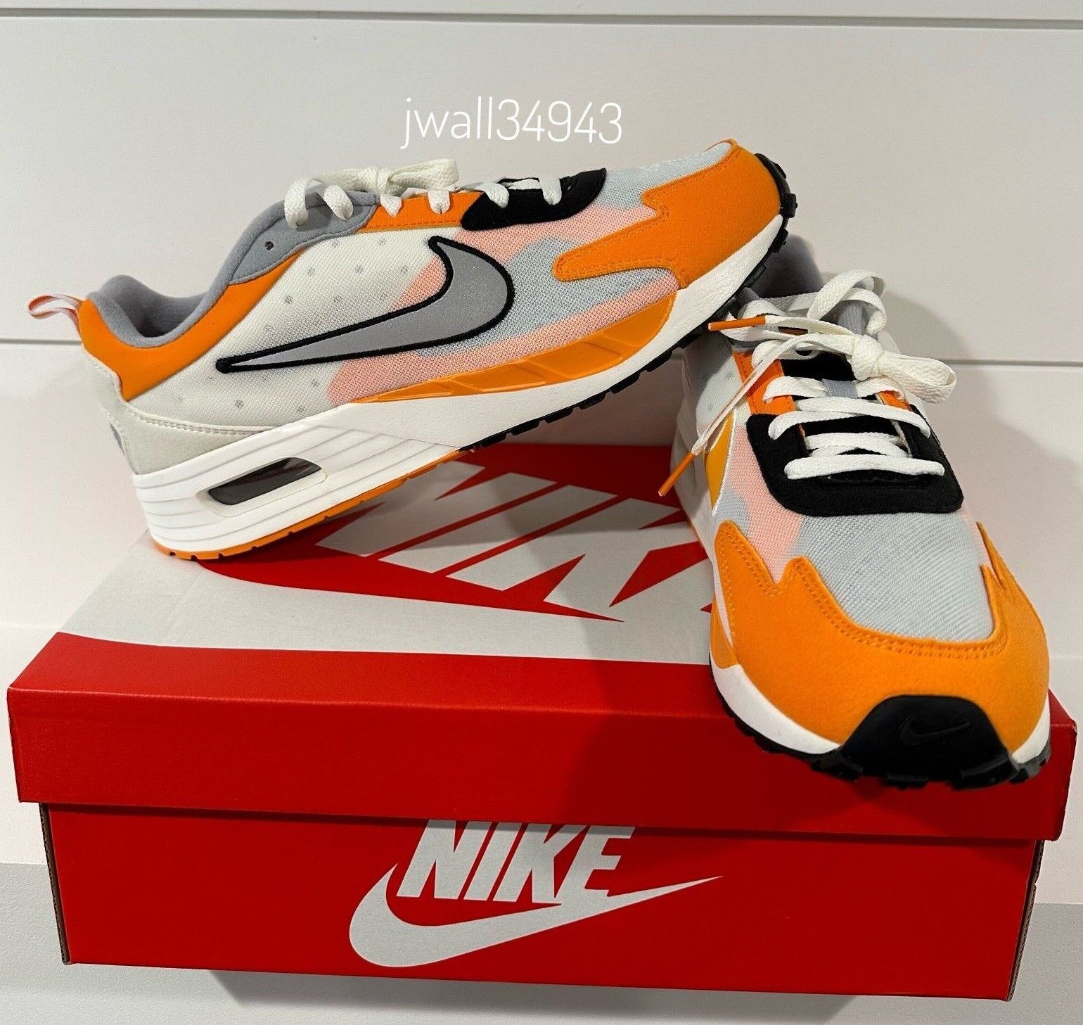 Tennessee Volunteers Nike Air Max Solo Shoe Shoes Sneaker Tennessee Volunteers Nike Air Max Solo Shoe Shoes Sneaker
