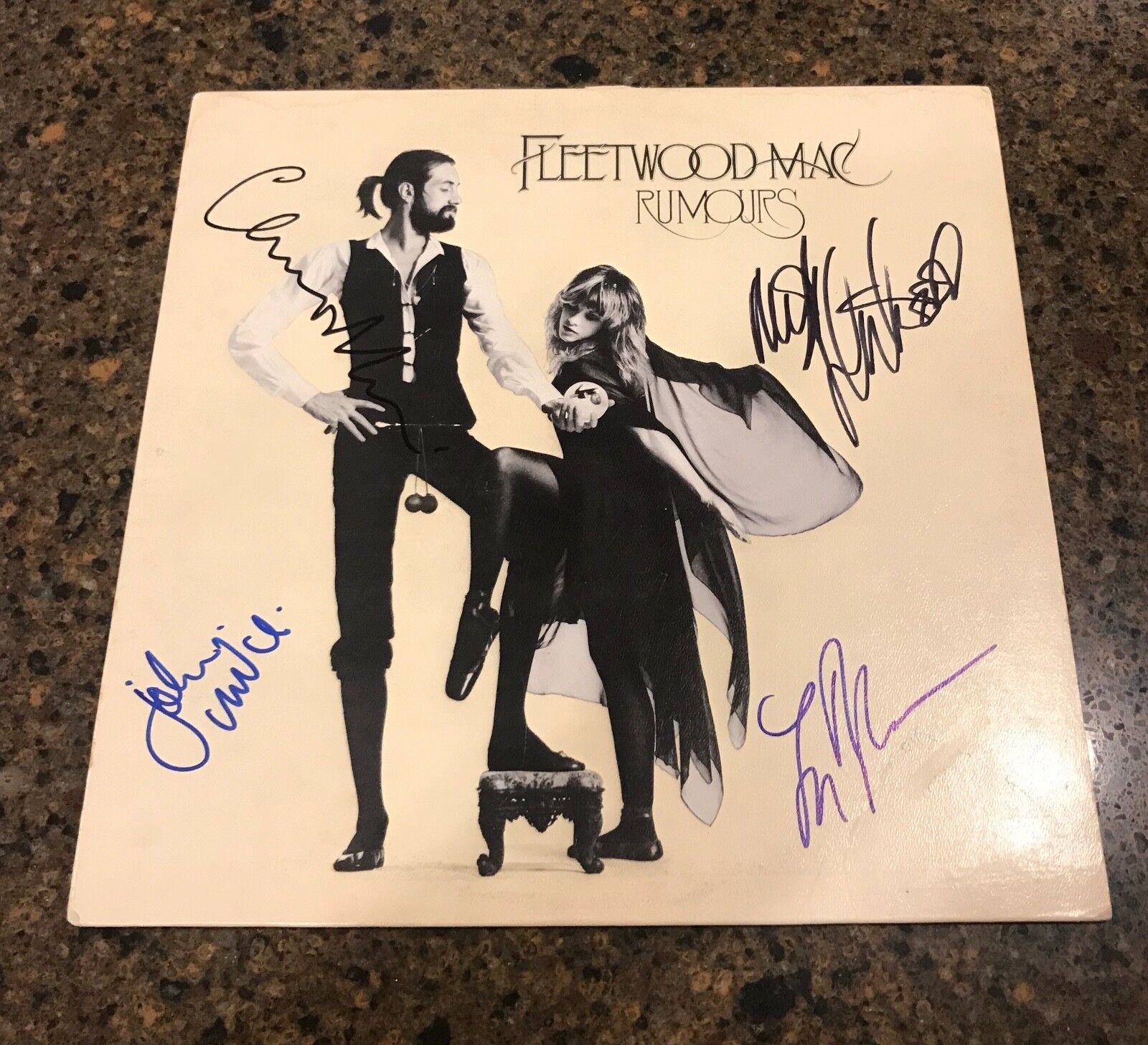 Mick Fleetwood Lindsey Buckingham Signed Fleetwood Mac Rumours Album Vinyl Record Proof Mick Fleetwood Lindsey Buckingham Signed Fleetwood Mac Rumours Album Vinyl Record Proof