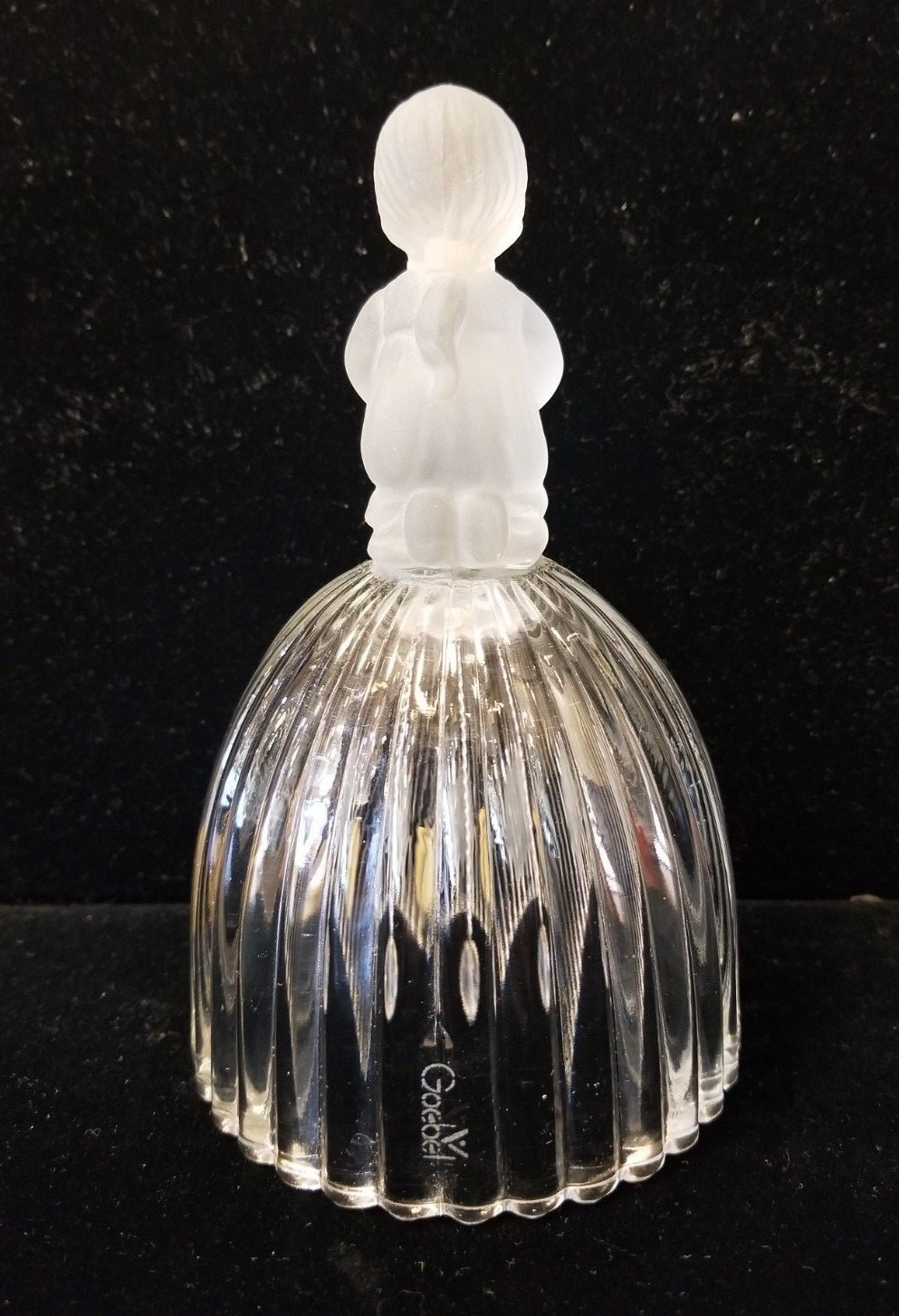 (RI1) Annual Goebel Crystal Glass Bell- First Edition 1978