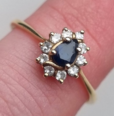 Hallmarked 9ct Yellow Gold Peardrop Blue Sapphire & Diamond Halo Ring Size P ½ 