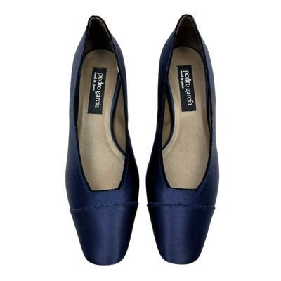 Pre-owned Pedro Garcia Eladia 38 Eu Navy Silk Satin Low Block Heel Slip On Pump $550 In Blue