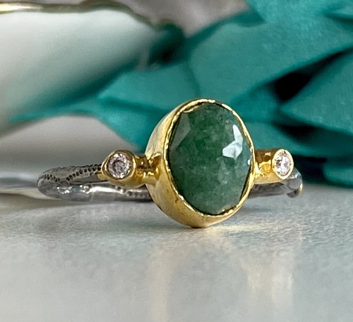 Antiqued Sterling Silver 22k Yellow Gold Green Quartz Ring Size 5/6.25 - Picture 1 of 8