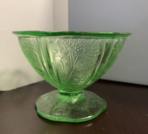Green Depression glass Sherbert Cherry Blossom PatternのeBay公認海外通販｜セカイモン