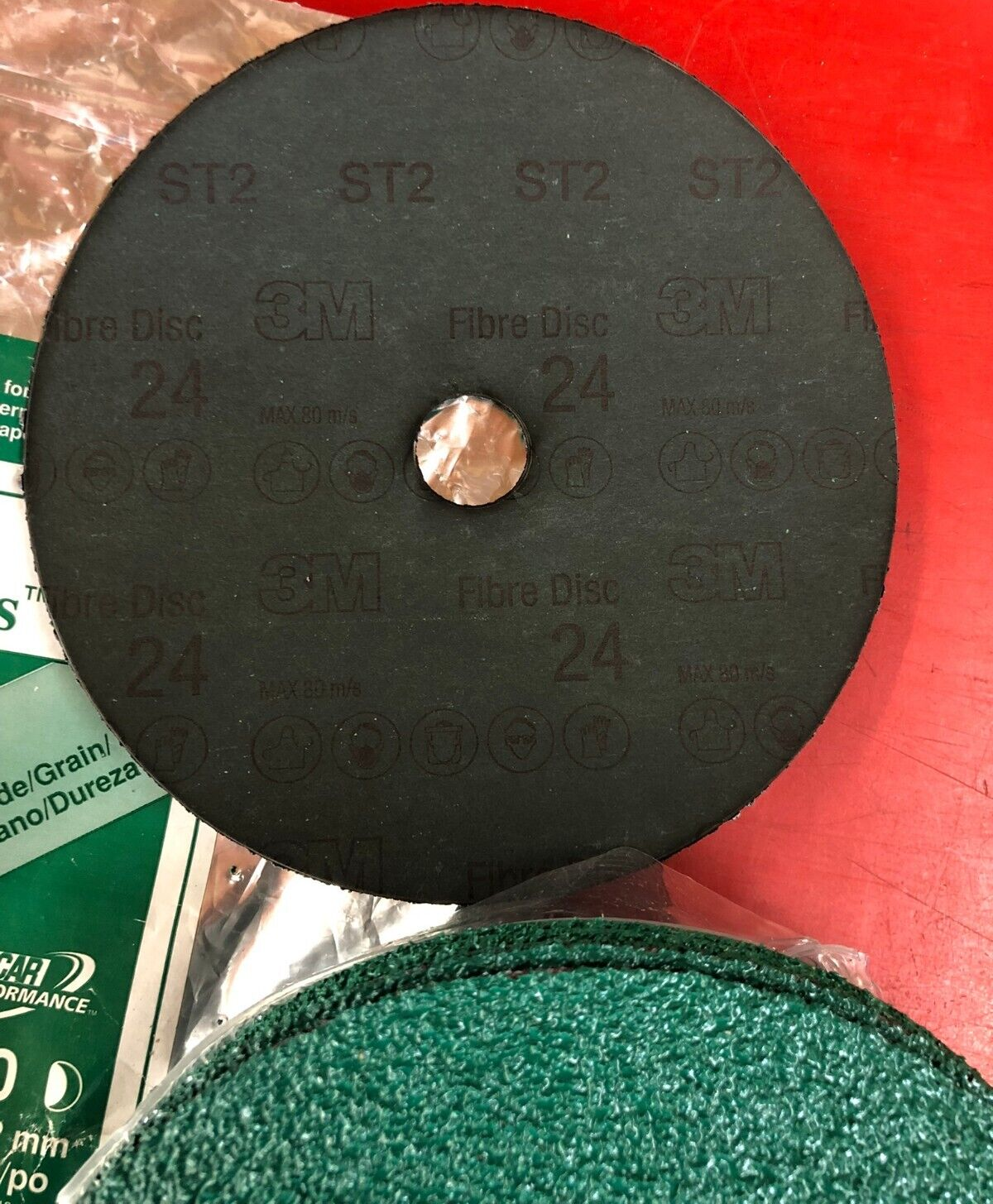 3M 01923 GREEN CORPS 7" x 7/8" FIBRE GRINDING 20 DISCS 24 GRADE OPEN PACKAGE