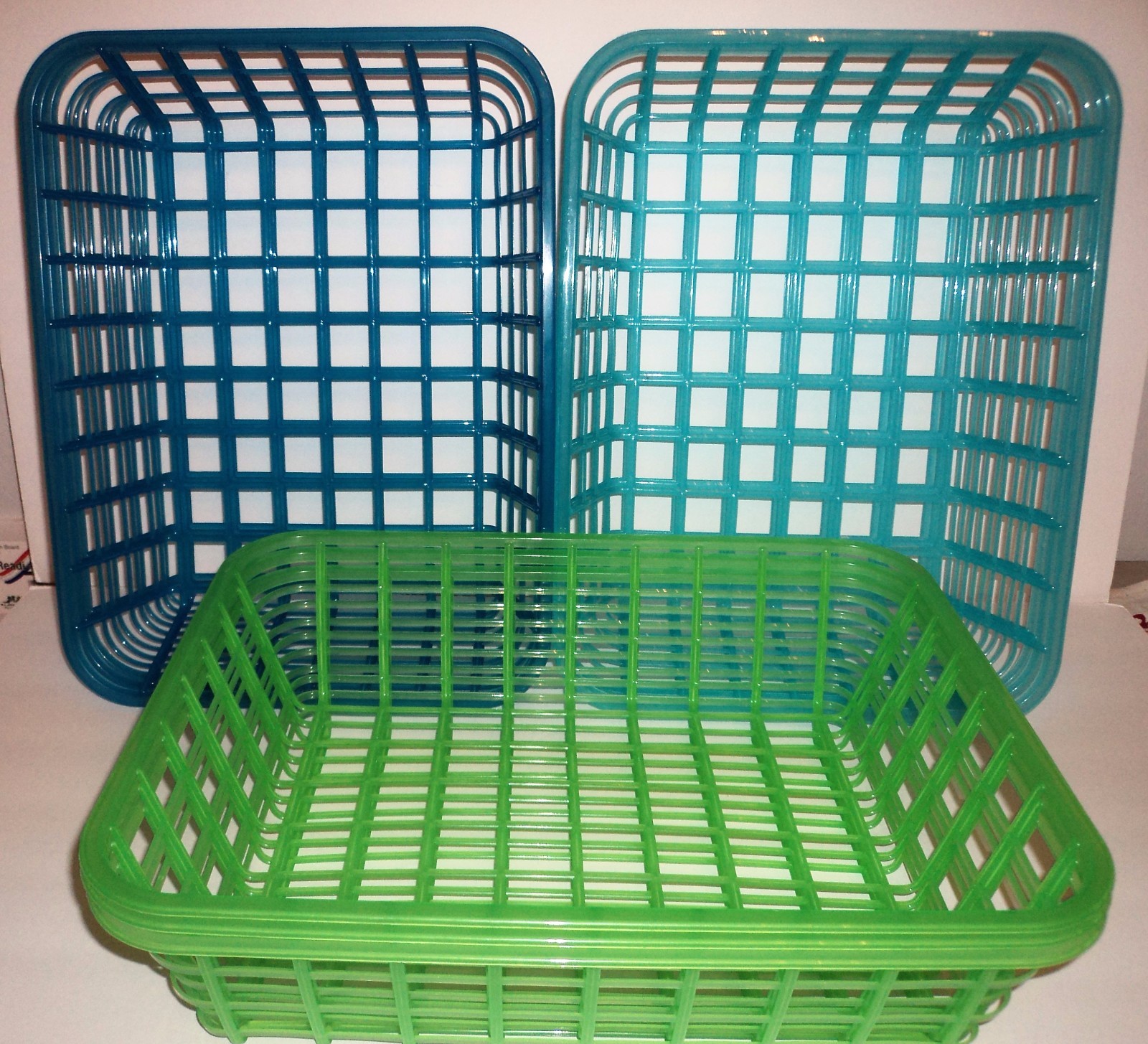 UPC 639277000613 product image for Plastic Storage Baskets Set/3 Sorting Drying Home Office Organizing 11x15 Colors | upcitemdb.com