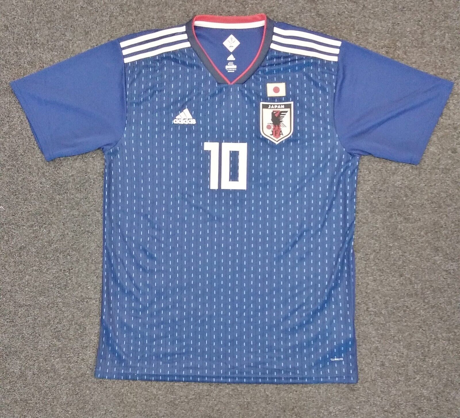 16-17 JAPAN national team KAGAWA 10番　 M Authentic Kagawa #10 Japan 2016-17 Home – Jersey Jackpot