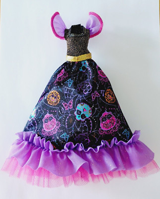 Monster High Doll Skelita Calaveras Howliday Dia de Muertos Multicolored Dress