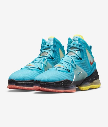 定価税込26400円　26.5㌢ナイキLEBRON 19 XIX 新品未使用 Nike Men's LeBron 19 XIX Low Black Green Basketball Shoes