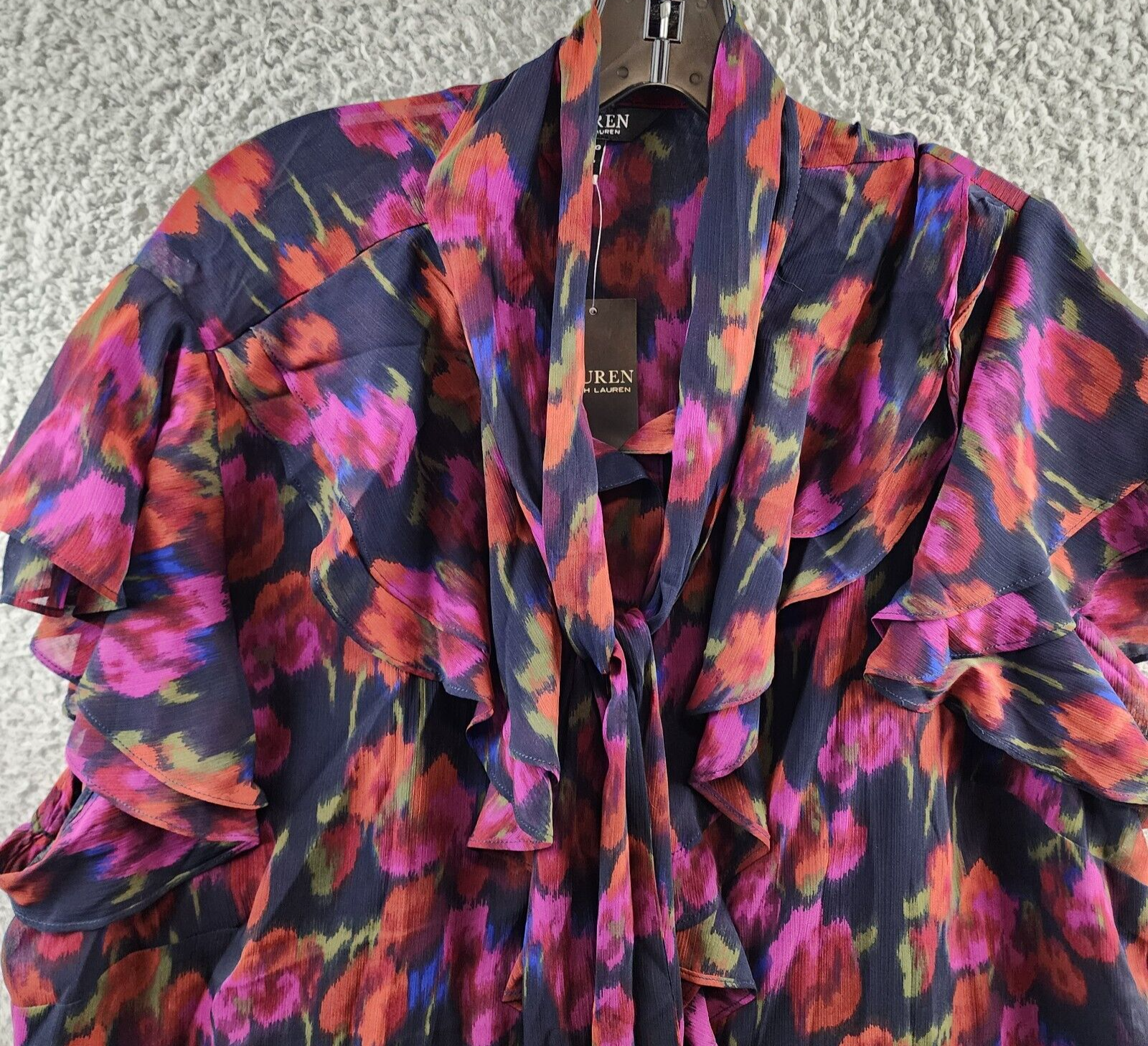 Ralph Lauren Flutter Sleeve Tie Neck Blouse Women's 2X Blue Multi Button Front~ - Picture 3 of 13