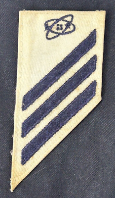 Vintage US Navy Electronic Technician Dress White Rate Patch