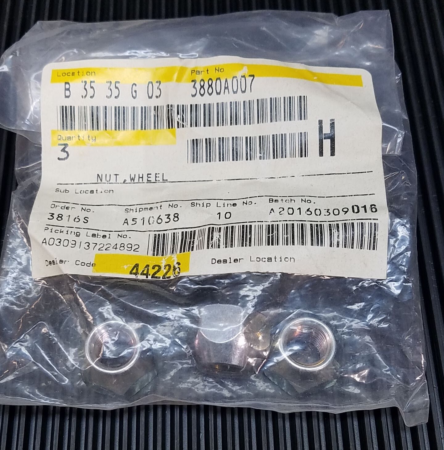 メル70896 Amazon.com: New Windshield Washer Pump For Ford Focus C-Max