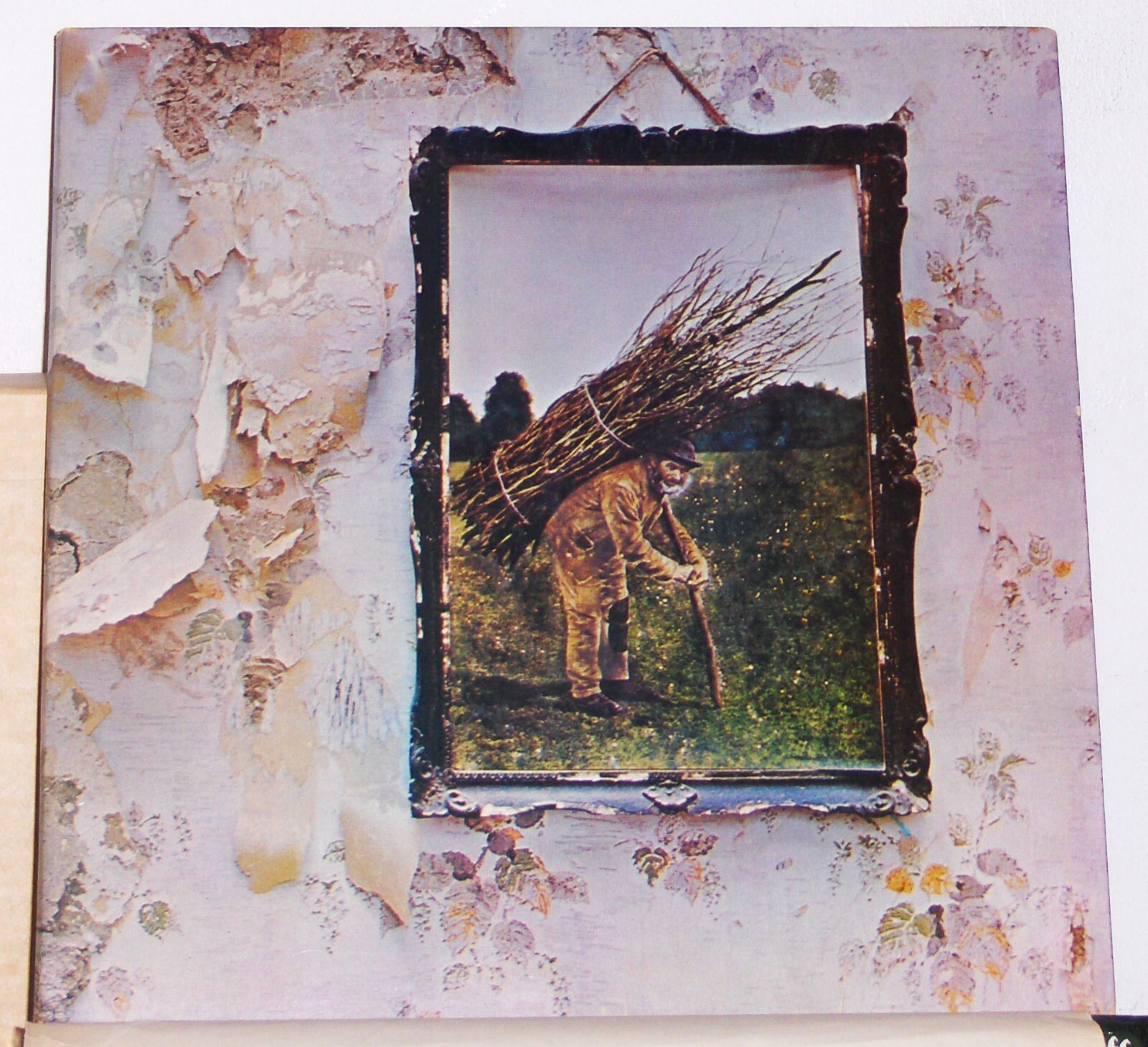 LED ZEPPELIN アートブック 1971年発行 2024-03-22_19-55-
